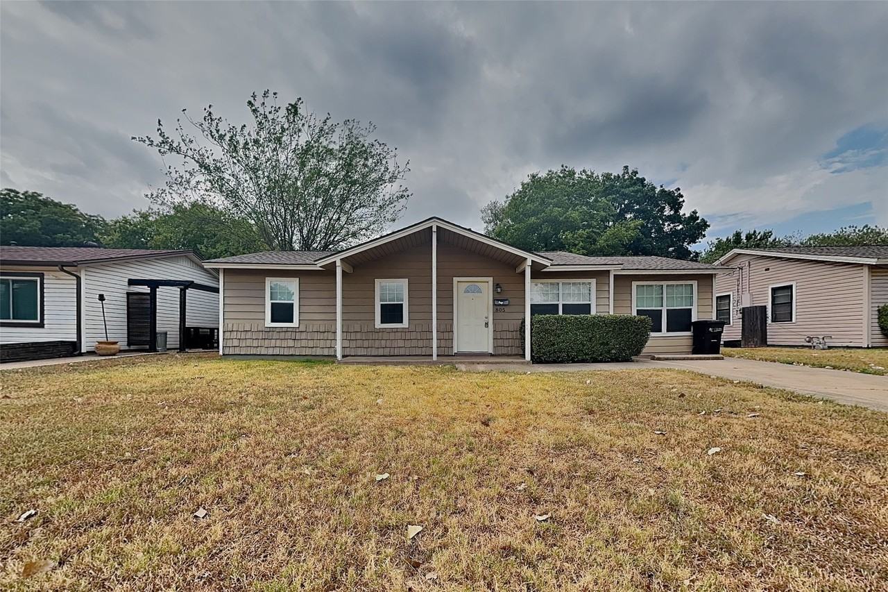 805 Aransas Dr
