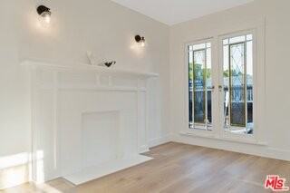 7957 Fountain Ave - Photo 2 of 8