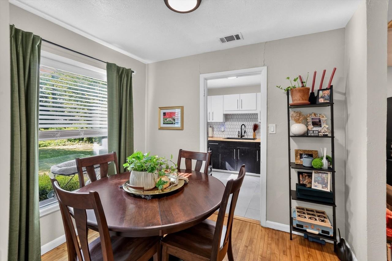 10518 Dawn Dr - Photo 7 of 24