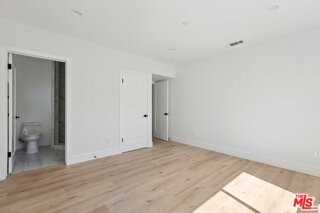2111 Holly Dr - Photo 6 of 6