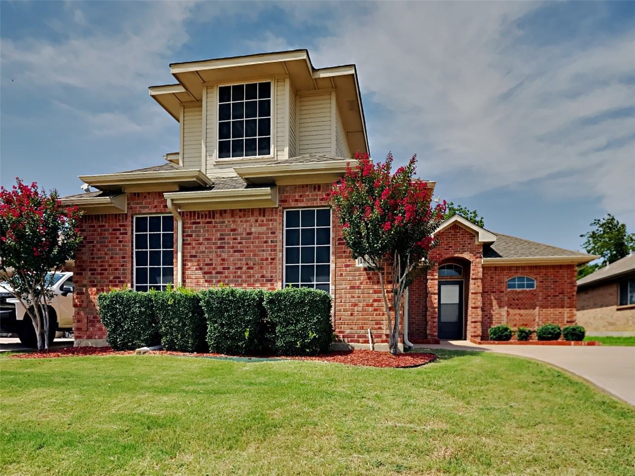 1829 Carver Dr