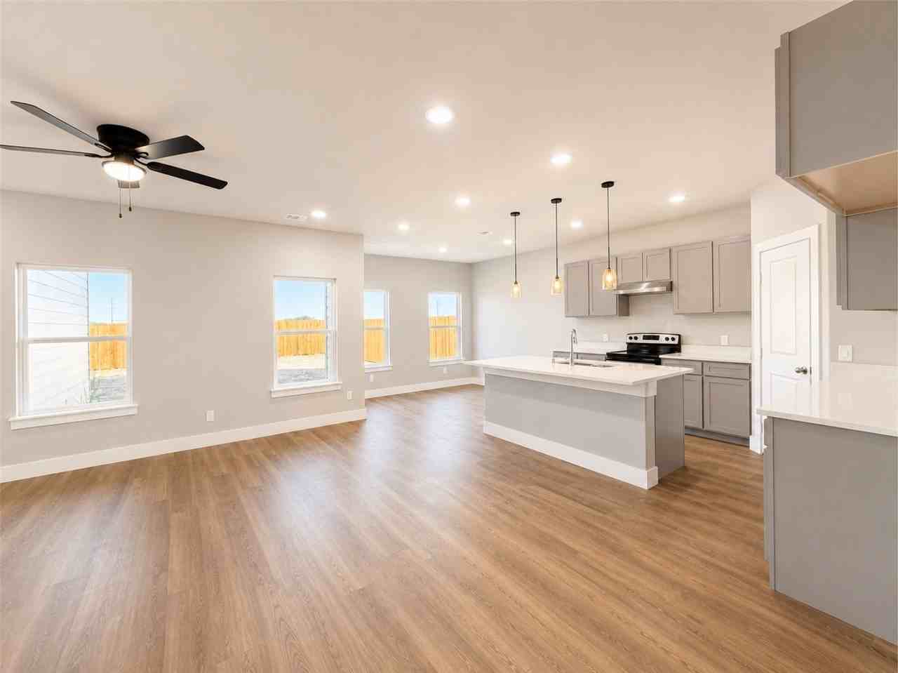 340 Mercy Street - Photo 4 of 9