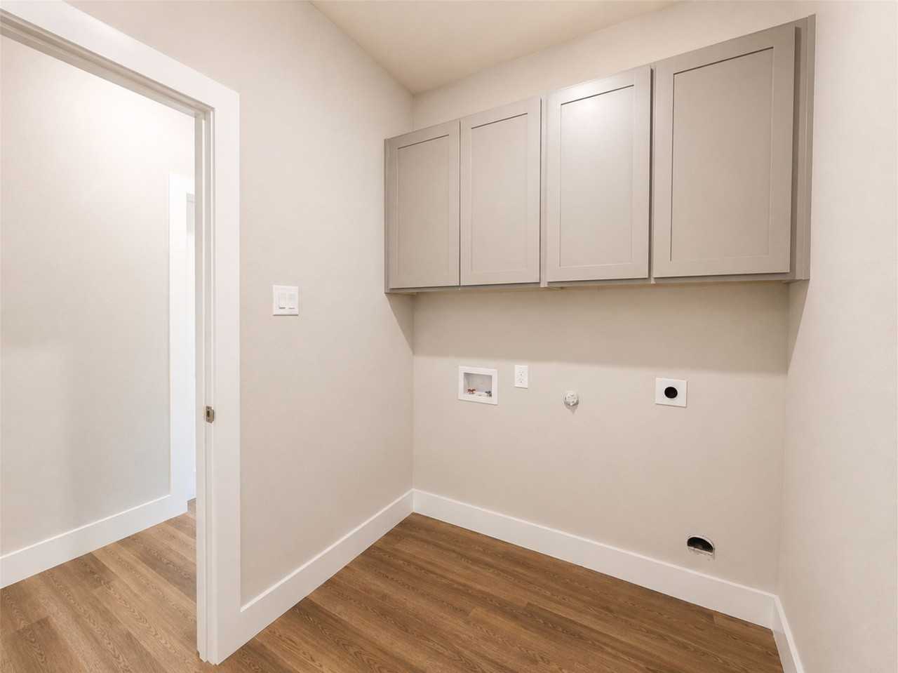 340 Mercy Street - Photo 6 of 9