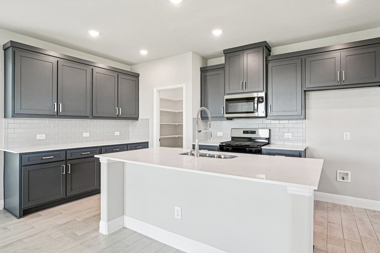 3009 Camilli Cv - Photo 4 of 39