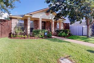2336 Summit Ln - Photo 1 of 1