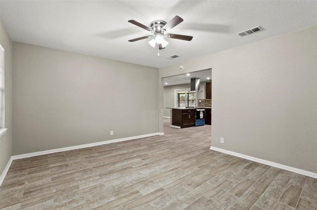 7425 S College Cir - Photo 6 of 19