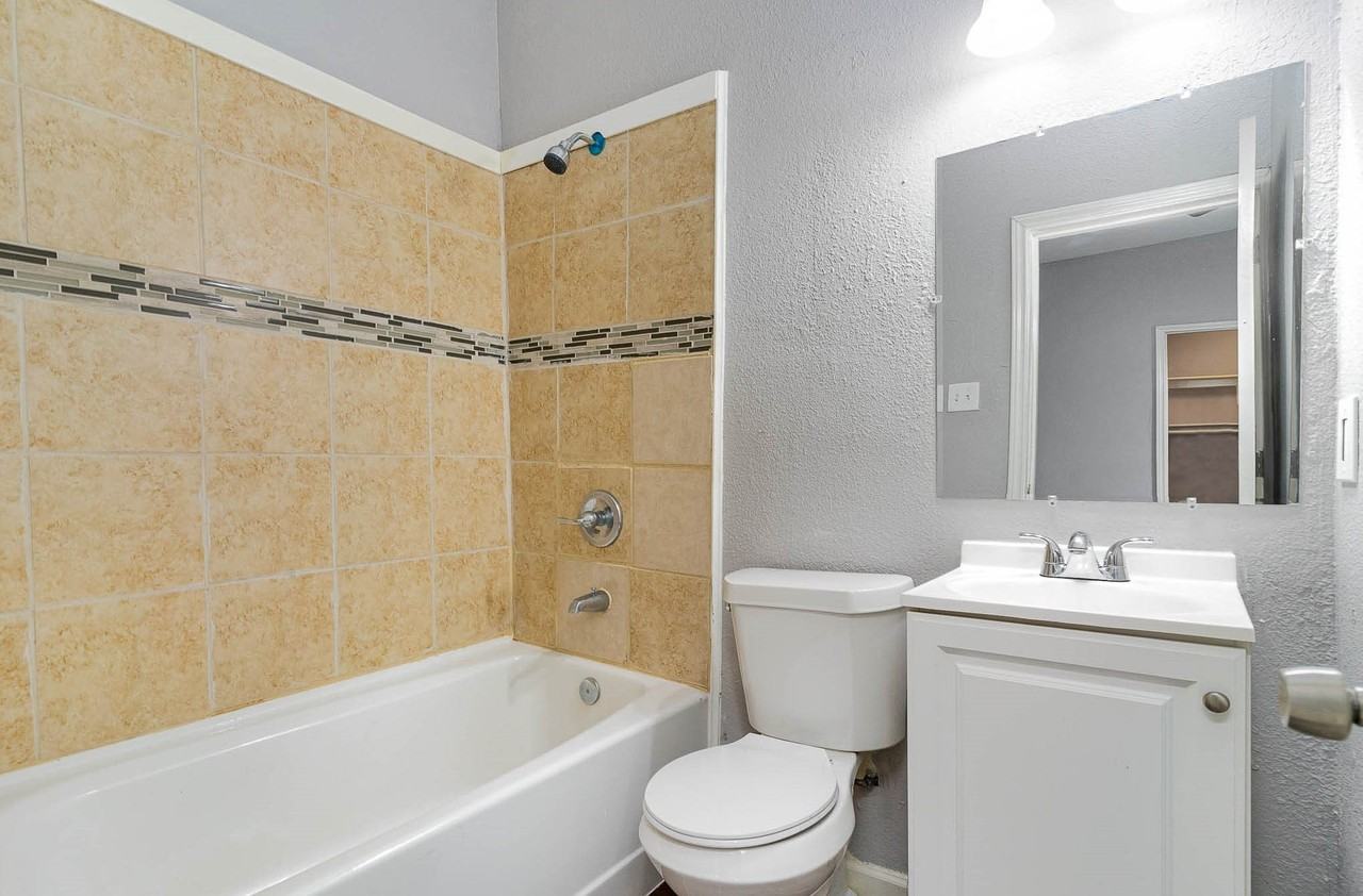 4509 Crozier St - Photo 7 of 13