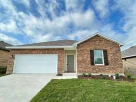 featured image of 821 Cedar Elm Dr