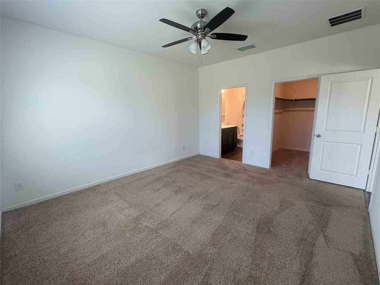 821 Cedar Elm Dr - Photo 5 of 14