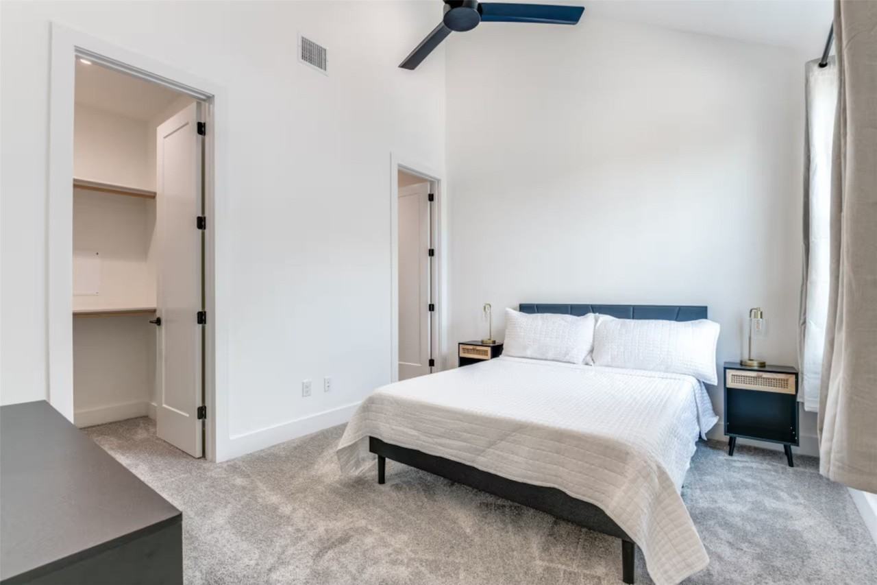 2915 Lucas Dr #102 - Photo 4 of 10