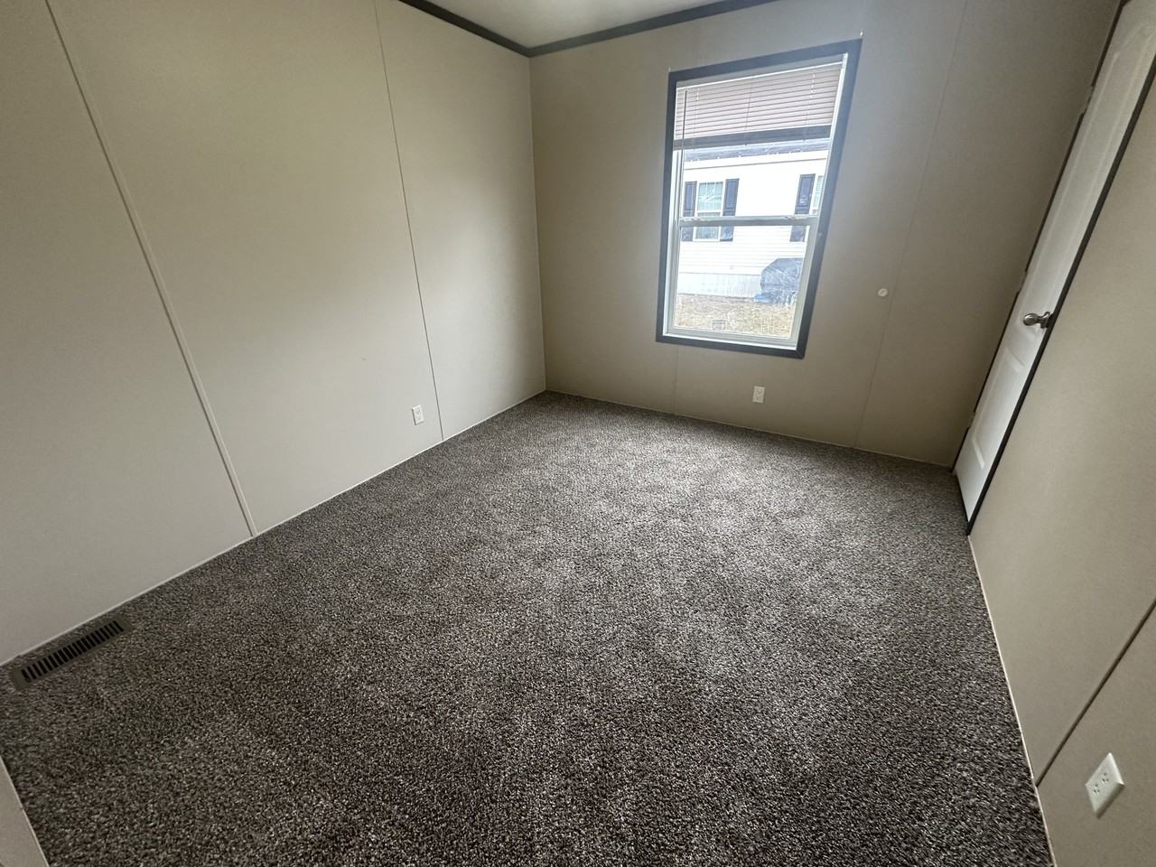 6024 Georgia St #223 - Photo 6 of 8