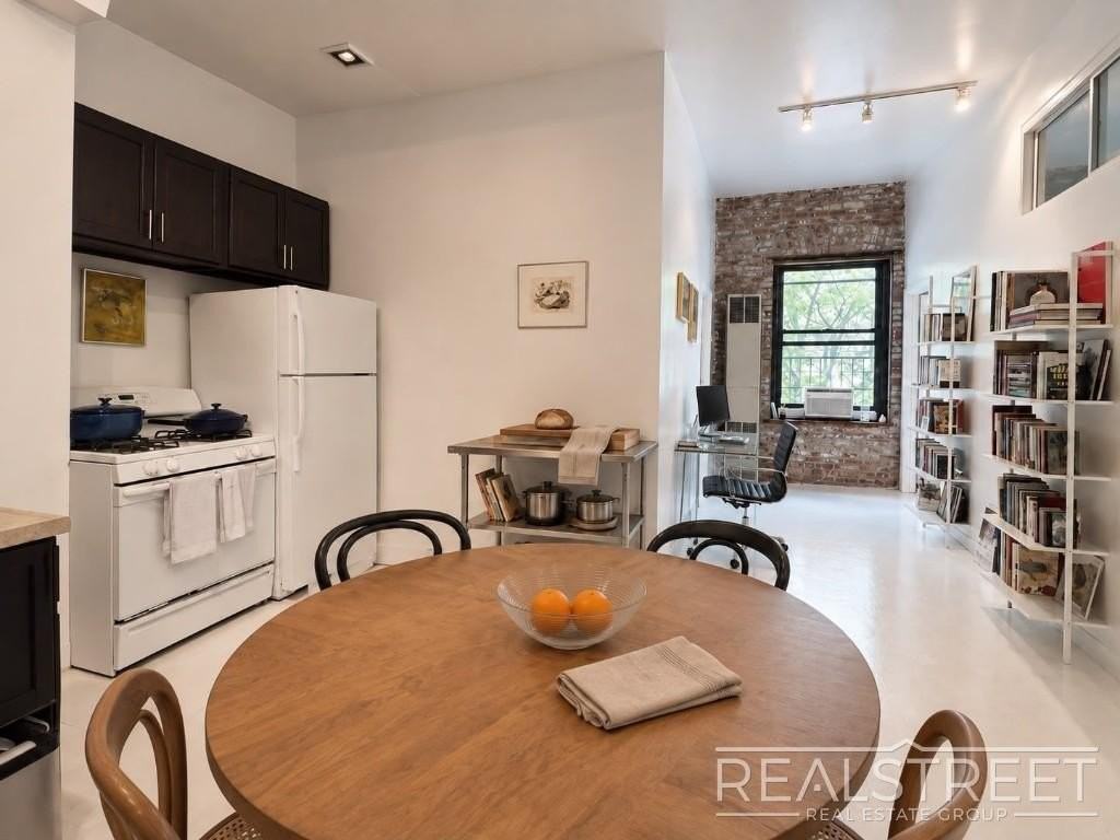 36 S 4th St #B5 - Photo 5 of 12