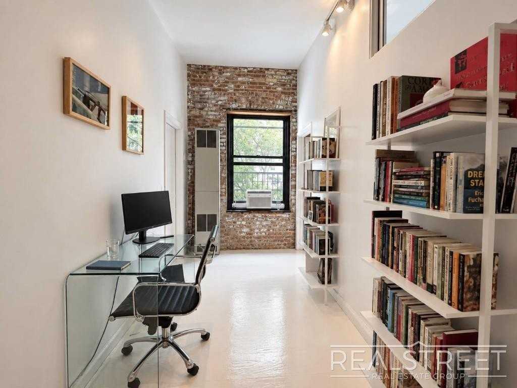 36 S 4th St #B5 - Photo 6 of 12