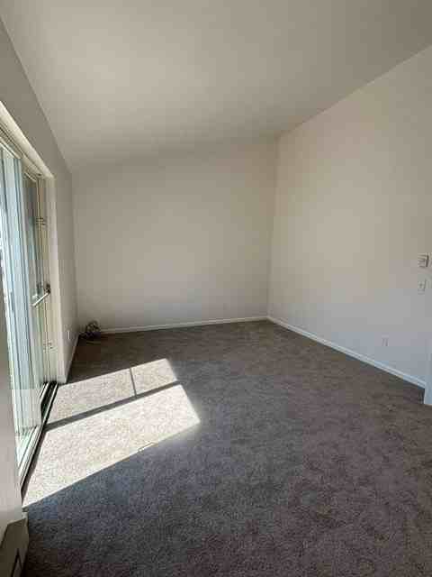 3058 Mcdonald Ave #5 - Photo 7 of 10