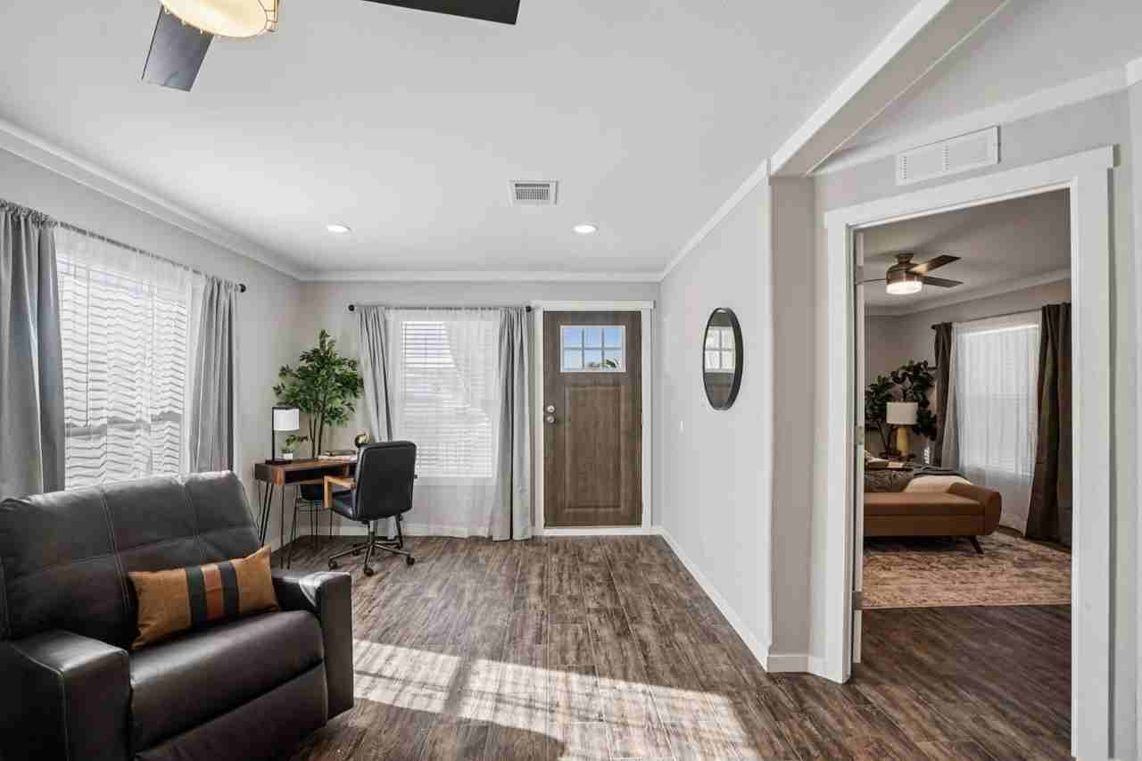 1621 American Dr - Photo 7 of 21