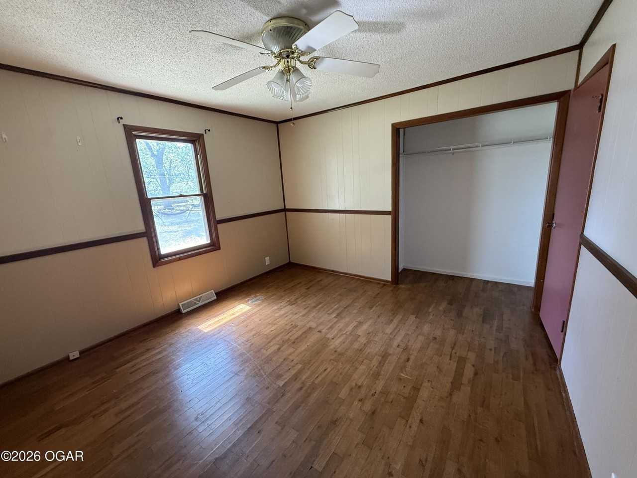 3502 Finley Ave - Photo 7 of 9