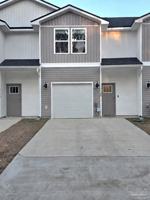 featured image of 710 Giese Ln Unit D