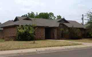 featured image of 4905 Melville Dr