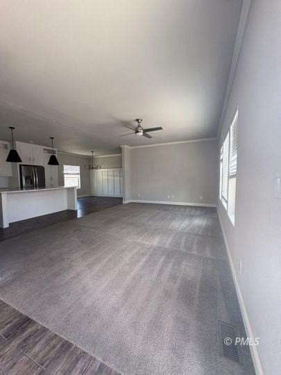 200 Thunderbird Ave - Photo 3 of 20