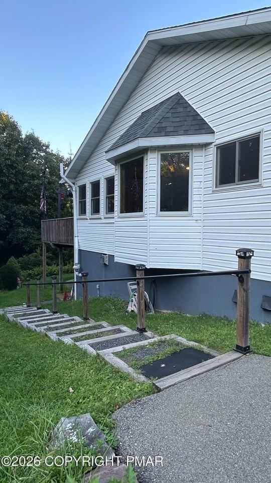 122 Nicoll Ln #B