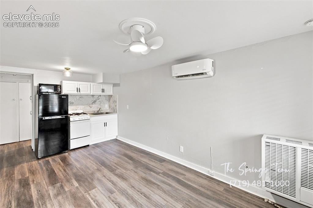 3737 Red Canon Ave - Photo 6 of 13