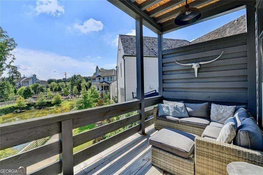2555 Brook Run - Photo 5 of 50
