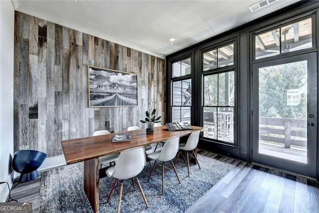 2555 Brook Run - Photo 6 of 50