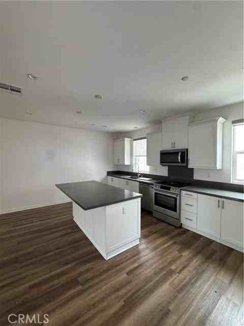 2338 Synergy - Photo 2 of 8