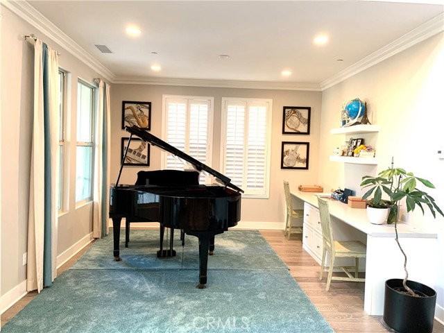 67 Interlude - Photo 2 of 5