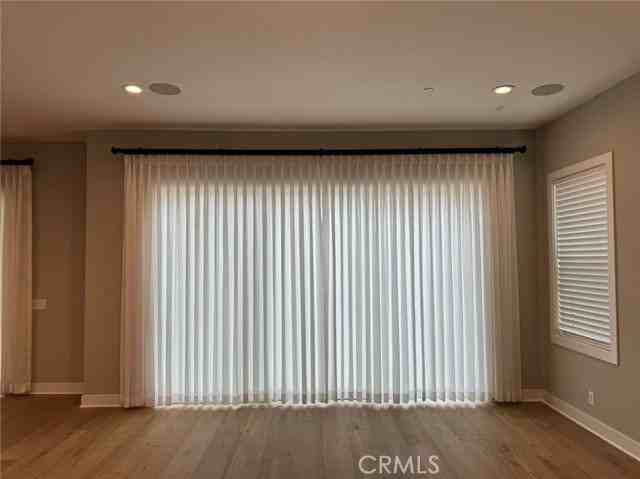 110 Orange Grv - Photo 3 of 5