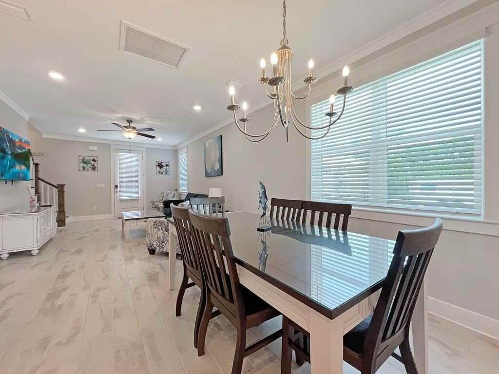 373 Rhonda Delsol Cir - Photo 6 of 41