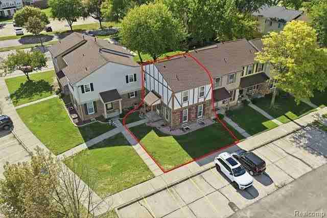 36511 Park Place Dr - Photo 2 of 32