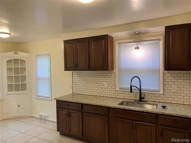 17241 Shaftsbury Ave - Photo 5 of 22