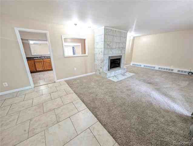 15870 Allen Rd - Photo 4 of 14