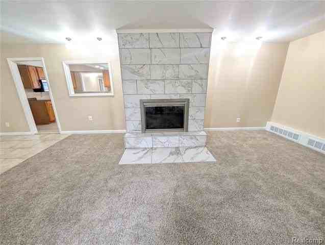 15870 Allen Rd - Photo 5 of 14