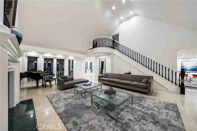 16221 Elisa Pl - Photo 2 of 8