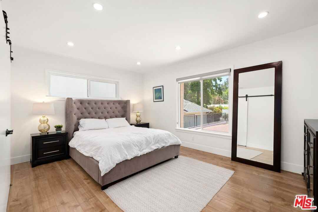 16141 Dickens St - Photo 5 of 8