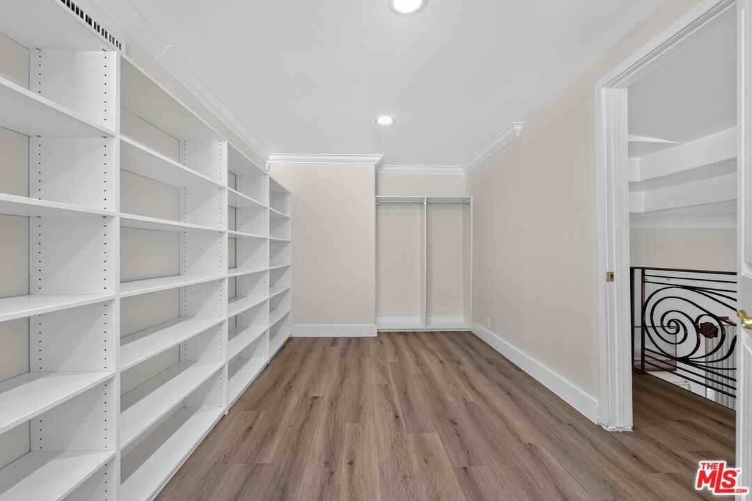 4434 Grimes Pl - Photo 5 of 8