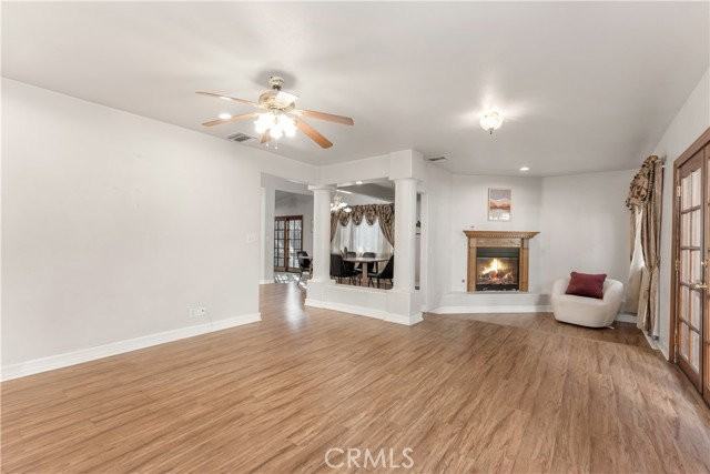 9348 Tujunga Canyon Blvd - Photo 5 of 8