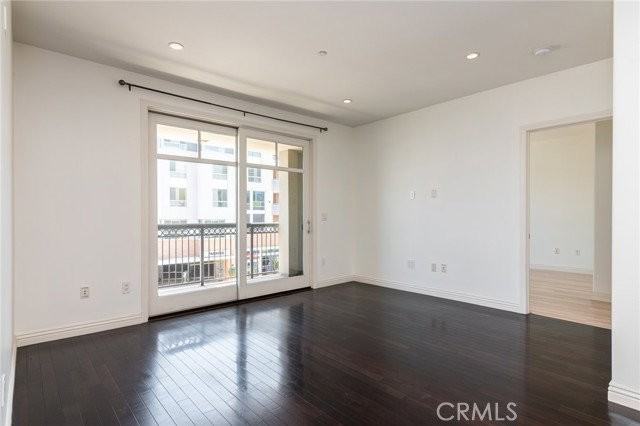 268 Caruso Ave - Photo 5 of 8