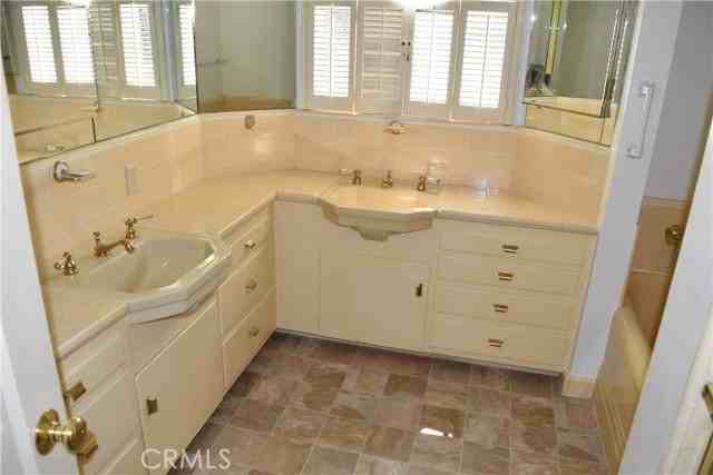 1620 Melwood Dr - Photo 6 of 8