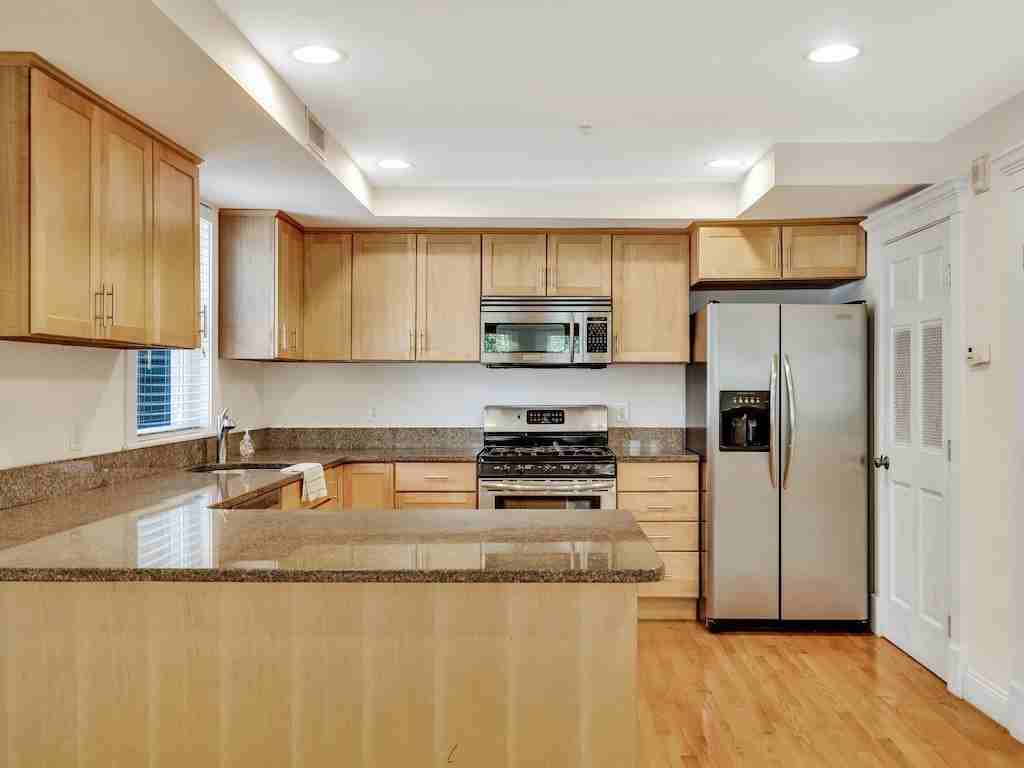 2 Sherman Ct #1 - Photo 7 of 29