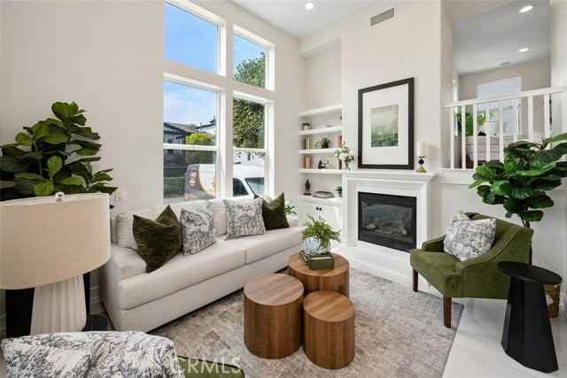 5701 Kiyot Way #13 - Photo 4 of 7