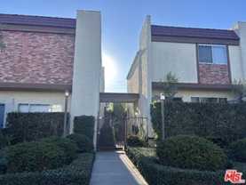 2452 Chelsea Pl #E - Photo 1 of 1
