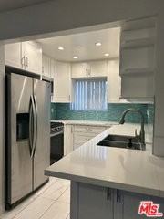 2452 Chelsea Pl #E - Photo 4 of 8
