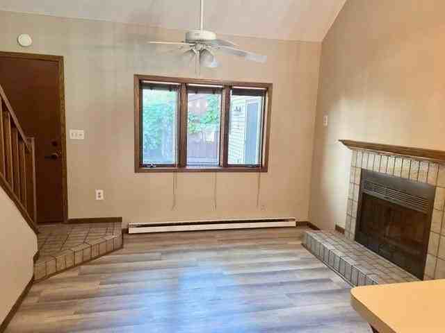 1293 Northdale Blvd Nw - Photo 6 of 7