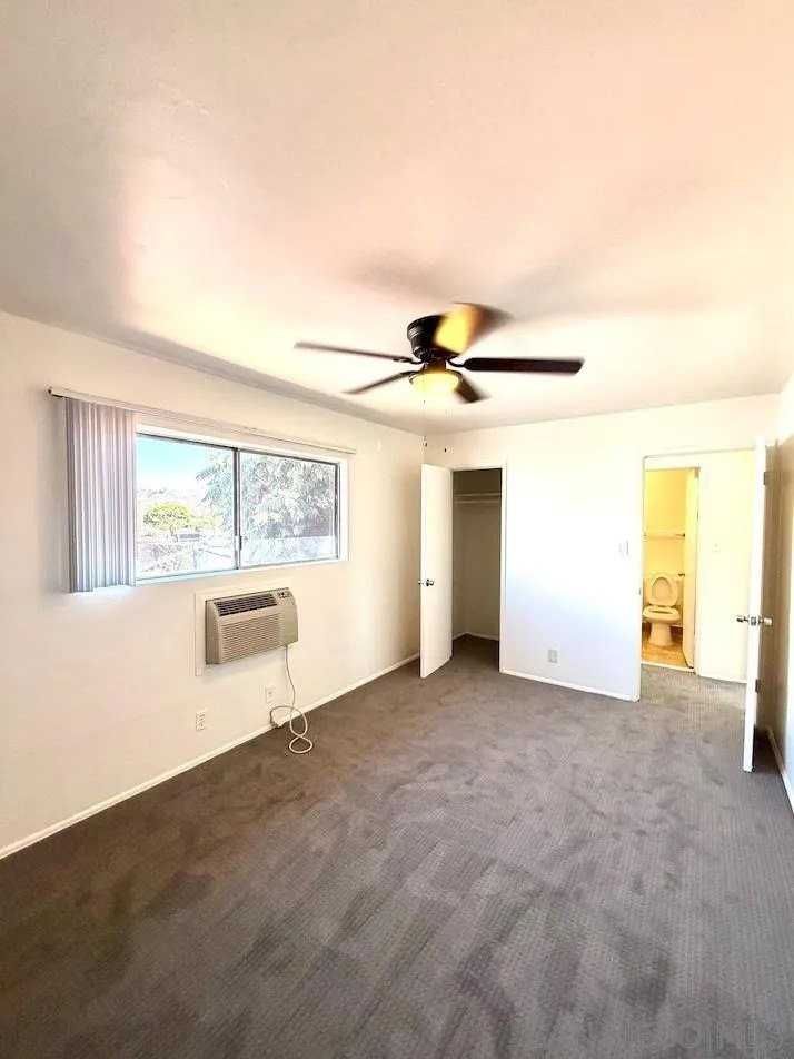 9747 Riverview Ave #12 - Photo 5 of 6