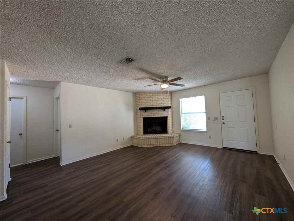 163 Woods End - Photo 6 of 40