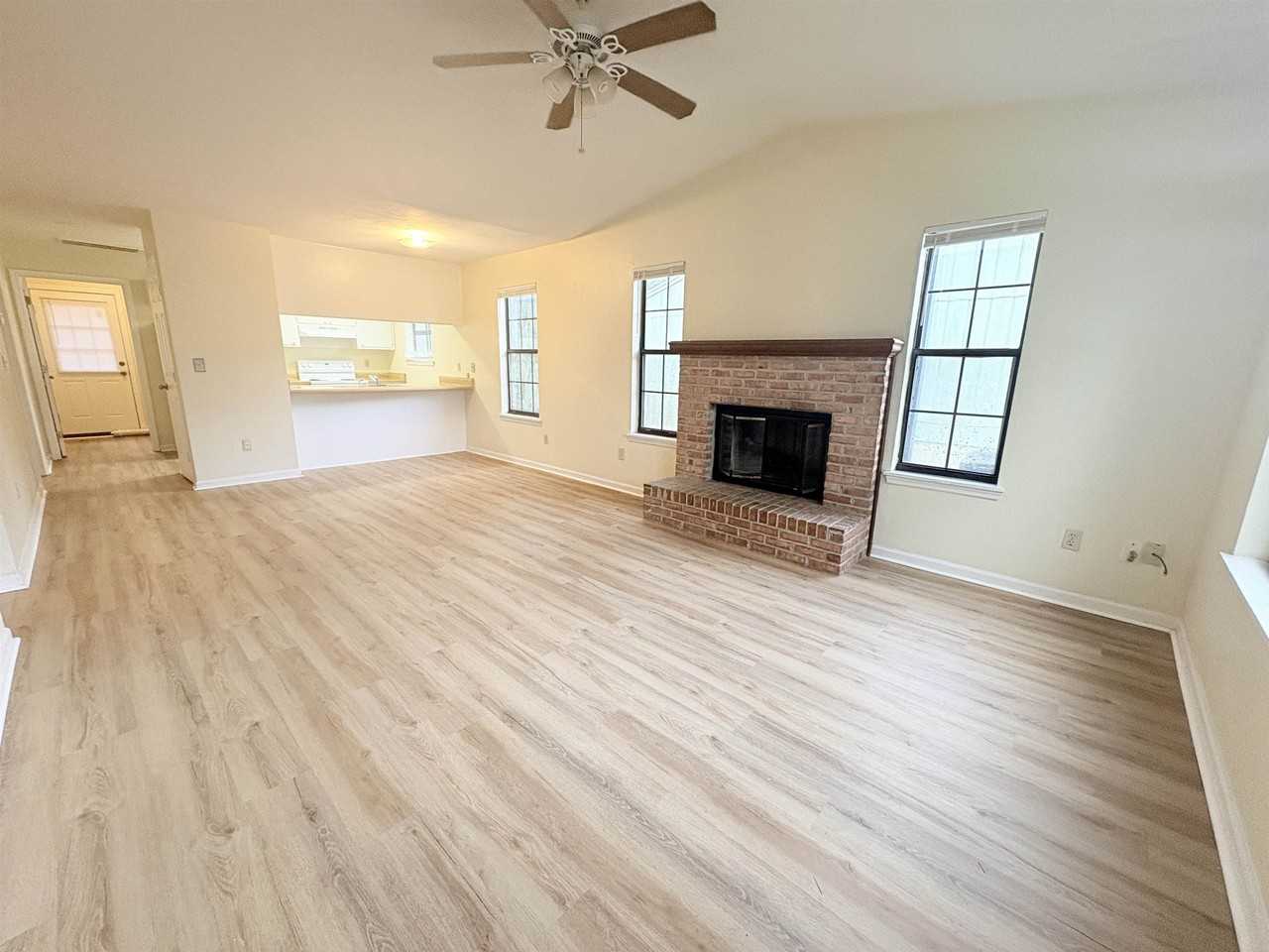 3417 Sedona Loop - Photo 2 of 24