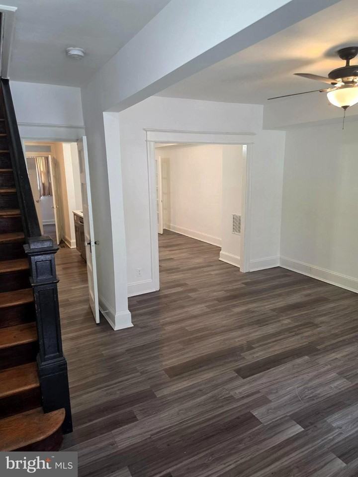 162 T St Ne - Photo 5 of 13